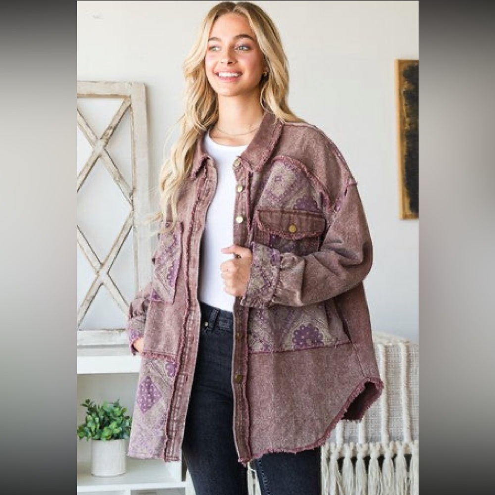Oli and Hali Peace Out Mineral Washed Button Up  Shacket in Plum size large - Picture 3 of 4